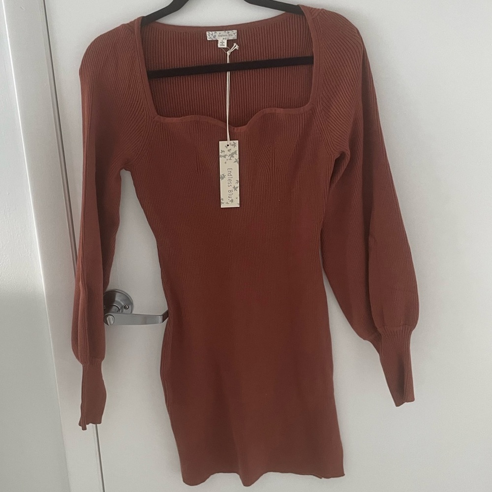 Auburn Square Neck Sweater Dress - Picture 4 of 4